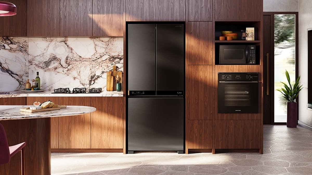 Brastemp lança geladeiras BRO88 e BRO78, de 630 e 486 litros, com IA para conservar alimentos